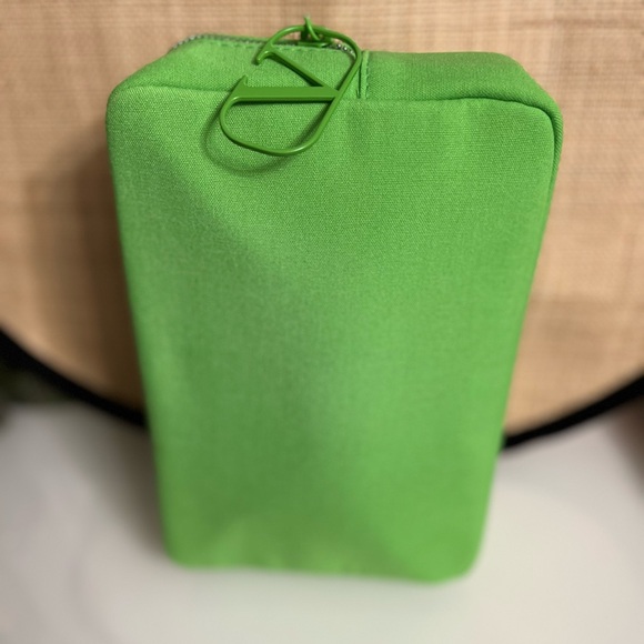 Valentino New Authentic Cosmetic bag - Picture 6 of 8